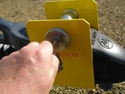 Milenco Super Heavy Duty Winterhoff WS3000 Hitchlock -CampGearHub w5